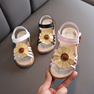Детски ежедневни сандали с 3D елемент цвете