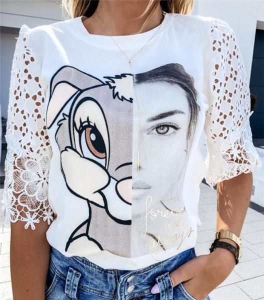 Alkalmi női blúz ovális nyakkivágással és rövid ujjal