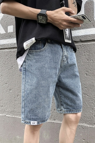 Vasaras īsu džinsu vienkrāsains modelis