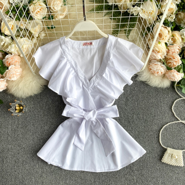 Cămașă de damă cu decolteu spitz și panglică în alb și albastru