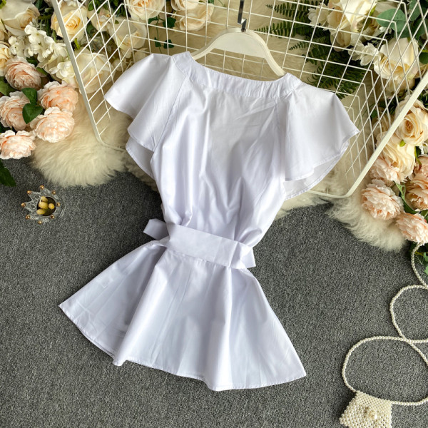 Cămașă de damă cu decolteu spitz și panglică în alb și albastru