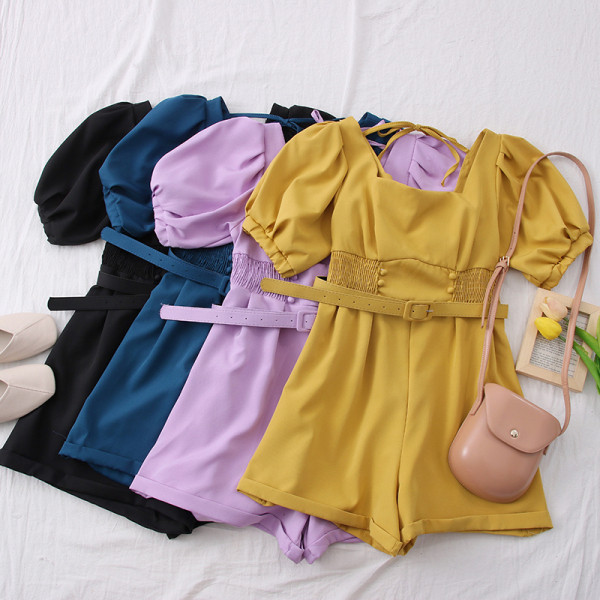 Γυναικείες ολόσωμες φόρμες με ζώνη και τετράγωνο ντεκολτέ