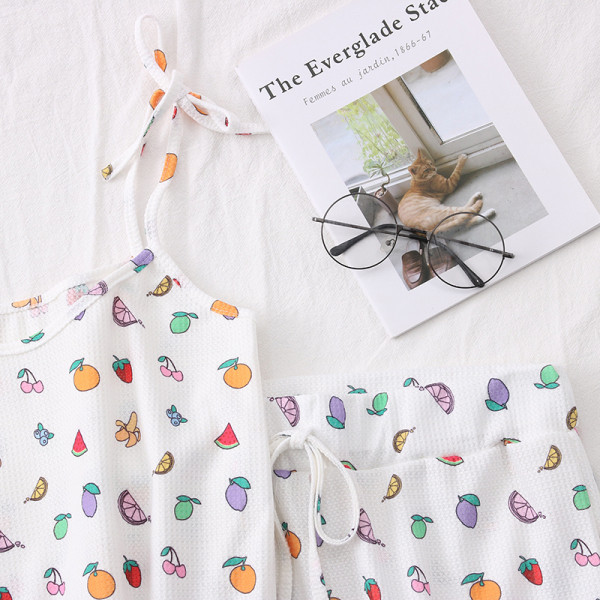 Napi női szett két részből álló felső + nadrág fehér színben