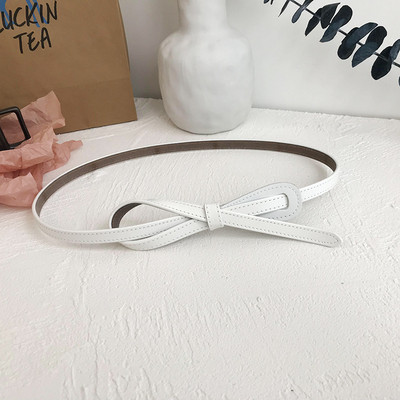 Moodne naiste nahast vöö sobib särkidele