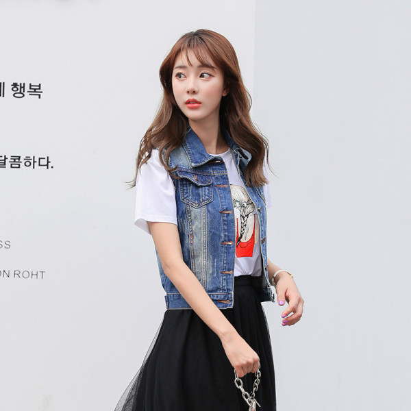 Moderna sieviešu īsā džinsa veste ar kabatām un pogām