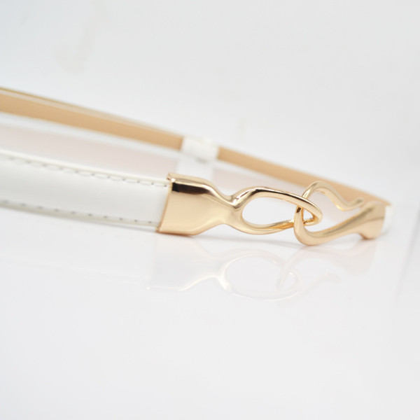 Σύγχρονη γυναικεία ζώνη με μήκος 95 cm