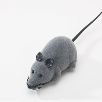 Elektriskā rotaļlieta kaķiem piemērota peles formā