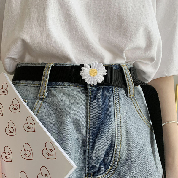 Új modell női sportöv margarétával