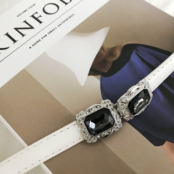 Moodne naiste kividega vöö pikkusega 95 cm