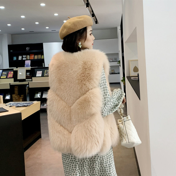 ÚJ modell női mellény széles modell hajjal