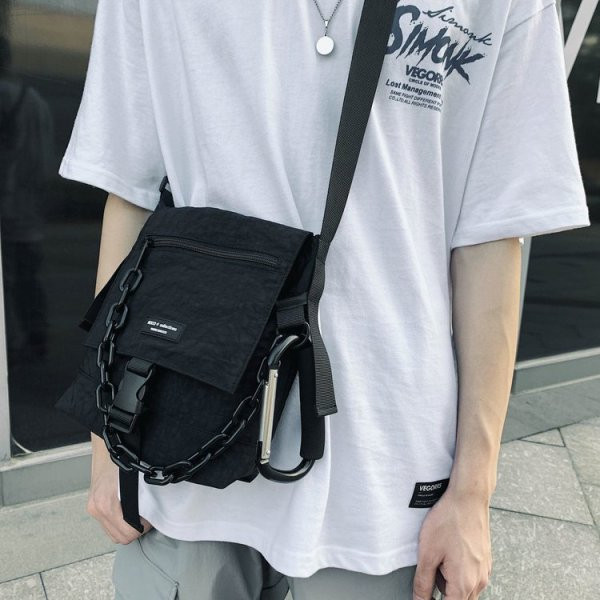 Alkalmi férfi textiltáska fekete színben