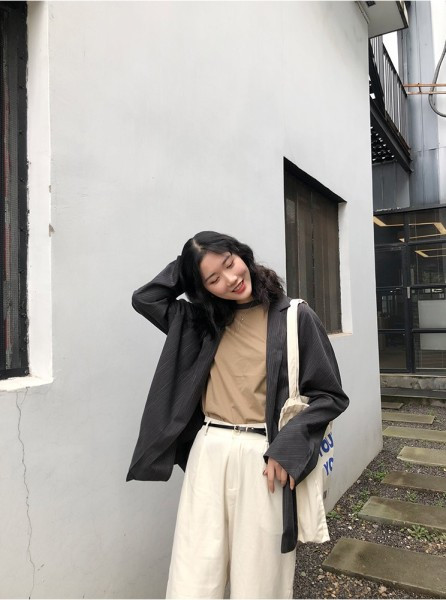 Naiste nahast vöö uus mudel musta värvi