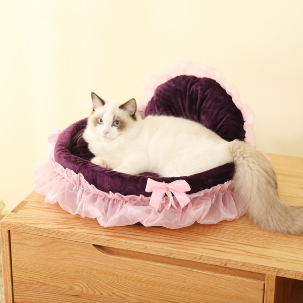 Katės lova su tiuliu