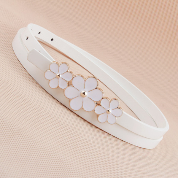 Moodne kunstnahast lilledest valmistatud naiste vöö