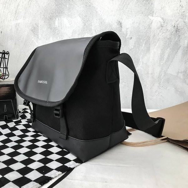 Vīriešu ikdienas soma ar kamuflāžas rakstu un garu rokturi