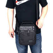 Geanta casual pentru barbati cu maner lung si fermoar