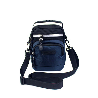 Vīriešu ūdensizturīga soma ar gariem un īsiem rokturiem