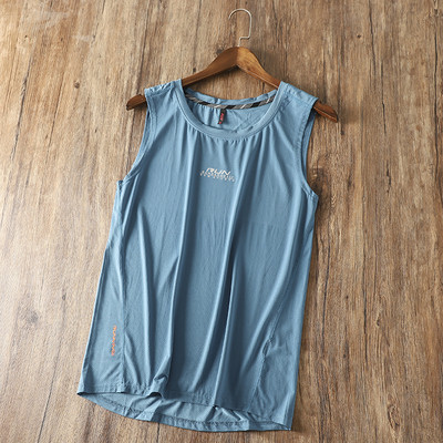 Sportinis vyriškas kvėpuojantis batviršis su užrašu