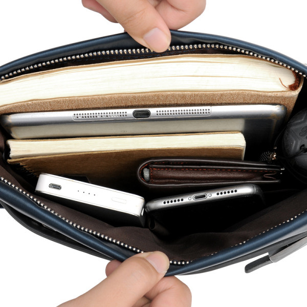 Férfi textiltáska hosszú füllel és cipzárral