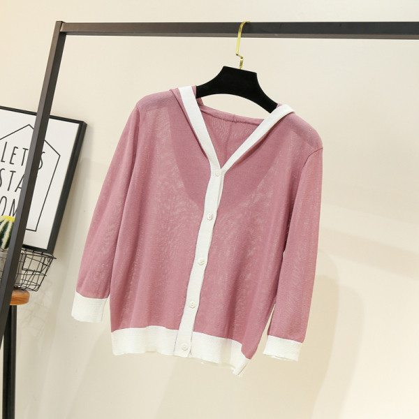 Jauns ikdienas sieviešu jakas modelis ar kapuci