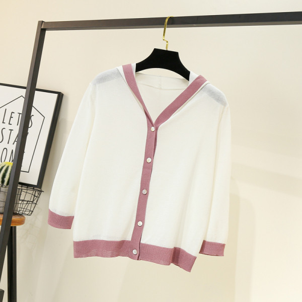 Jauns ikdienas sieviešu jakas modelis ar kapuci