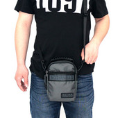 Lezser férfi textiltáska hosszú füllel