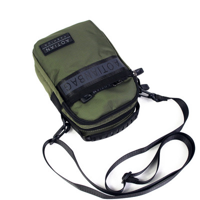 Lezser férfi textiltáska hosszú füllel