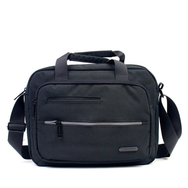 Meestele sobiv kahe sangaga meestekott