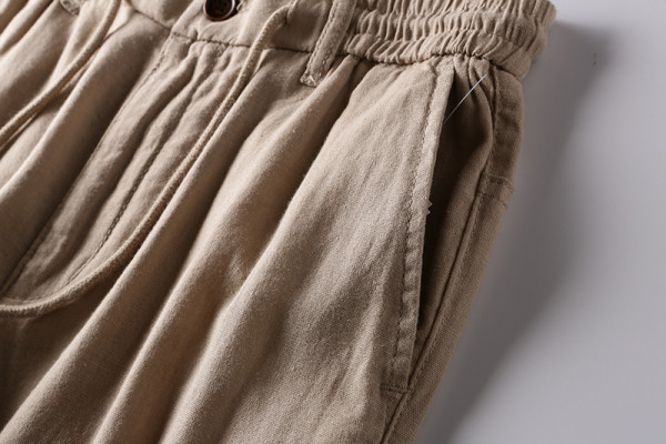 Modern férfi nadrág nyakkendővel - egyenes modell