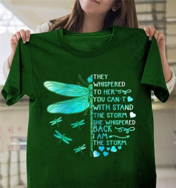 Napi póló nyomtatással és feliratokkal