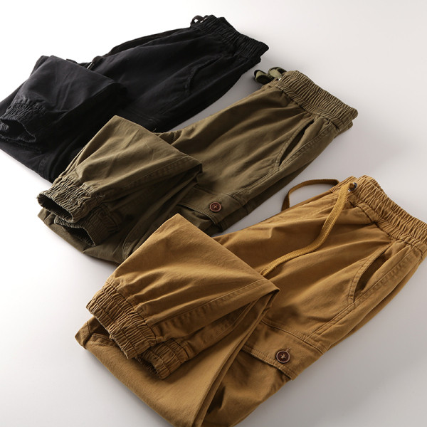 Ανδρικό παντελόνι με ελαστική και τσέπη