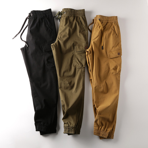 Ανδρικό παντελόνι με ελαστική και τσέπη