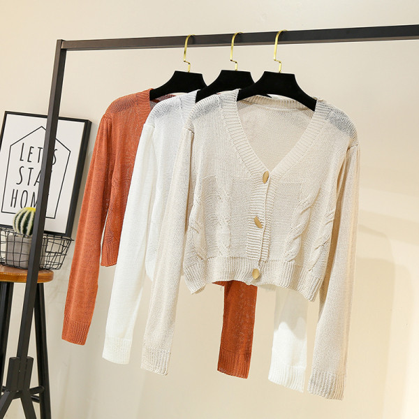 Naiste pikkade varrukatega vest - lühike mudel