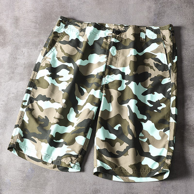 Ανδρικά σορτς με τσέπες και λάστιχο