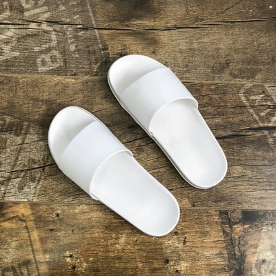 Vabaaja meeste susside tavaline mudel