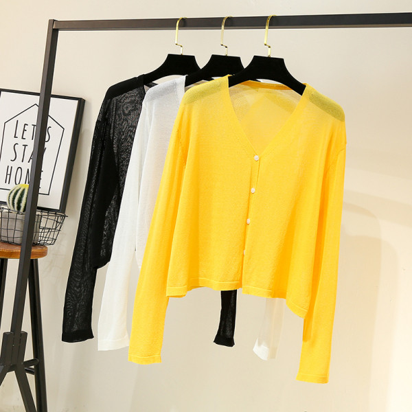 Moodne pikkade varrukate ja nööpidega naiste vest