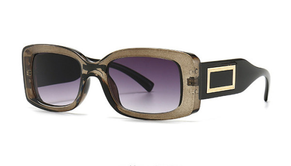 Modernas kvadrātveida saulesbrilles