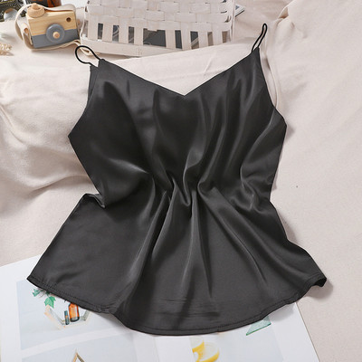 Lihtne õhukeste rihmadega naiste topp