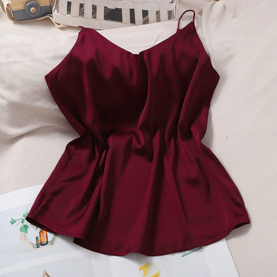 Lihtne õhukeste rihmadega naiste topp