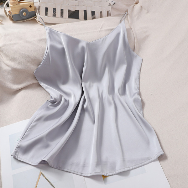 Lihtne õhukeste rihmadega naiste topp