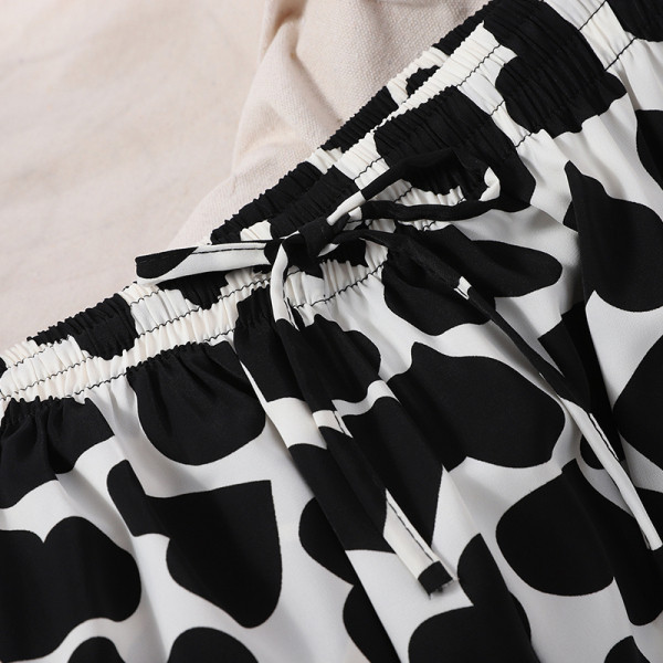 Γυναικείο παντελόνι με τύπωμα  καρδιές με ελαστική και ψηλή μέση