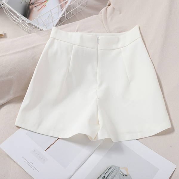 Дамски къси панталони  с висока талия и джобове