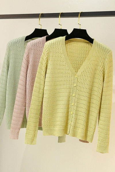 Uue mudeli naiste kampsun - spits-kaelusega ja nööpidega