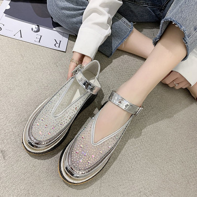 Γυναικεία παπούτσια με ψηλά πέλματα και  διακόσμιση πέτρες