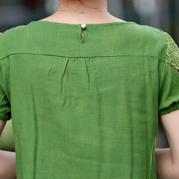 Naiste lühikeste varrukate ja pitsilise ülaosaga pluus mitmes värvitoonis oranž, helesinine, roheline ja Burgundia