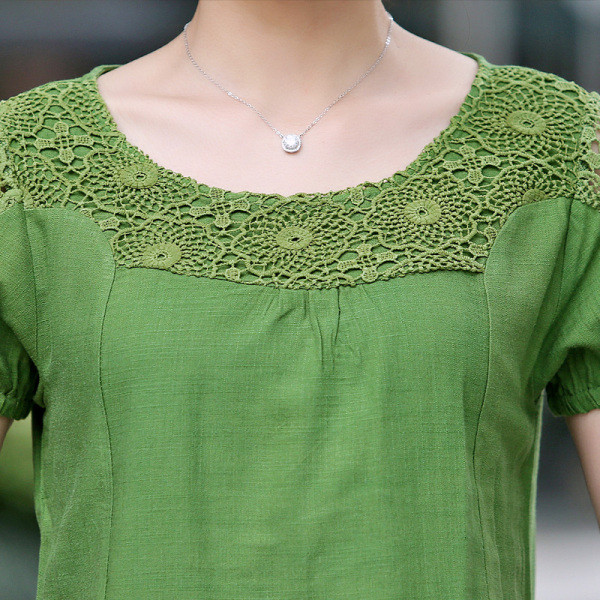 Naiste lühikeste varrukate ja pitsilise ülaosaga pluus mitmes värvitoonis oranž, helesinine, roheline ja Burgundia