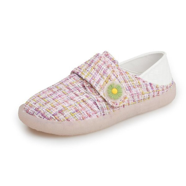 Jauns sieviešu ikdienas apavu modelis ar plakanu zoli