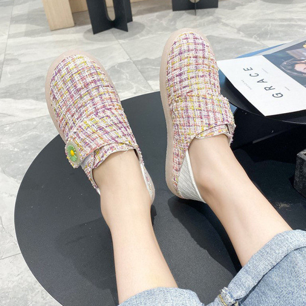 Jauns sieviešu ikdienas apavu modelis ar plakanu zoli