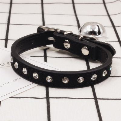 Κολάρο γάτας με πέτρες