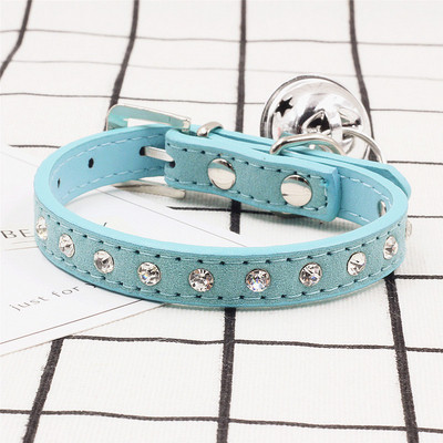 Κολάρο γάτας με πέτρες